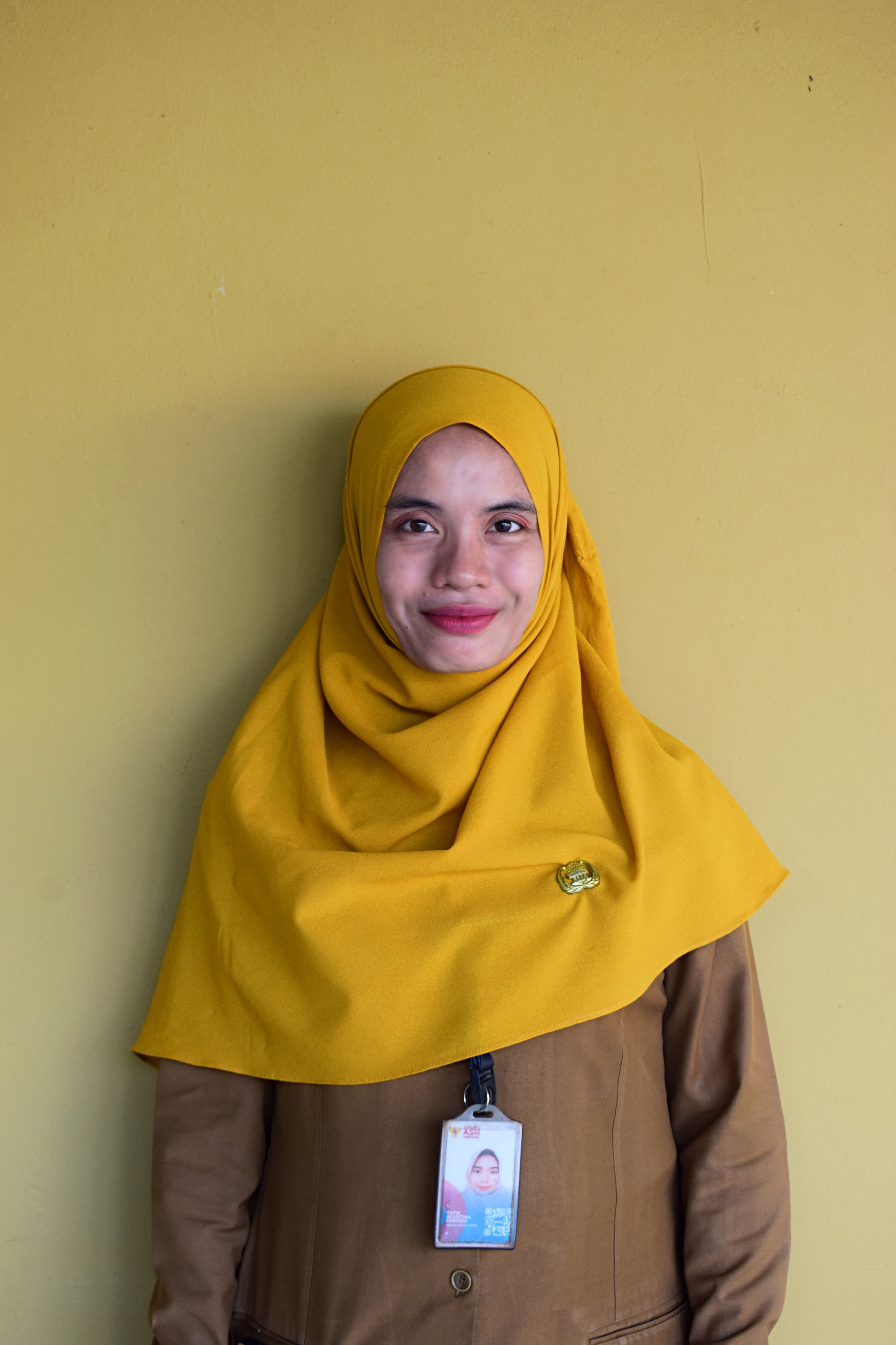 TUTIK AGUSTINA FARINZA, S.Pd