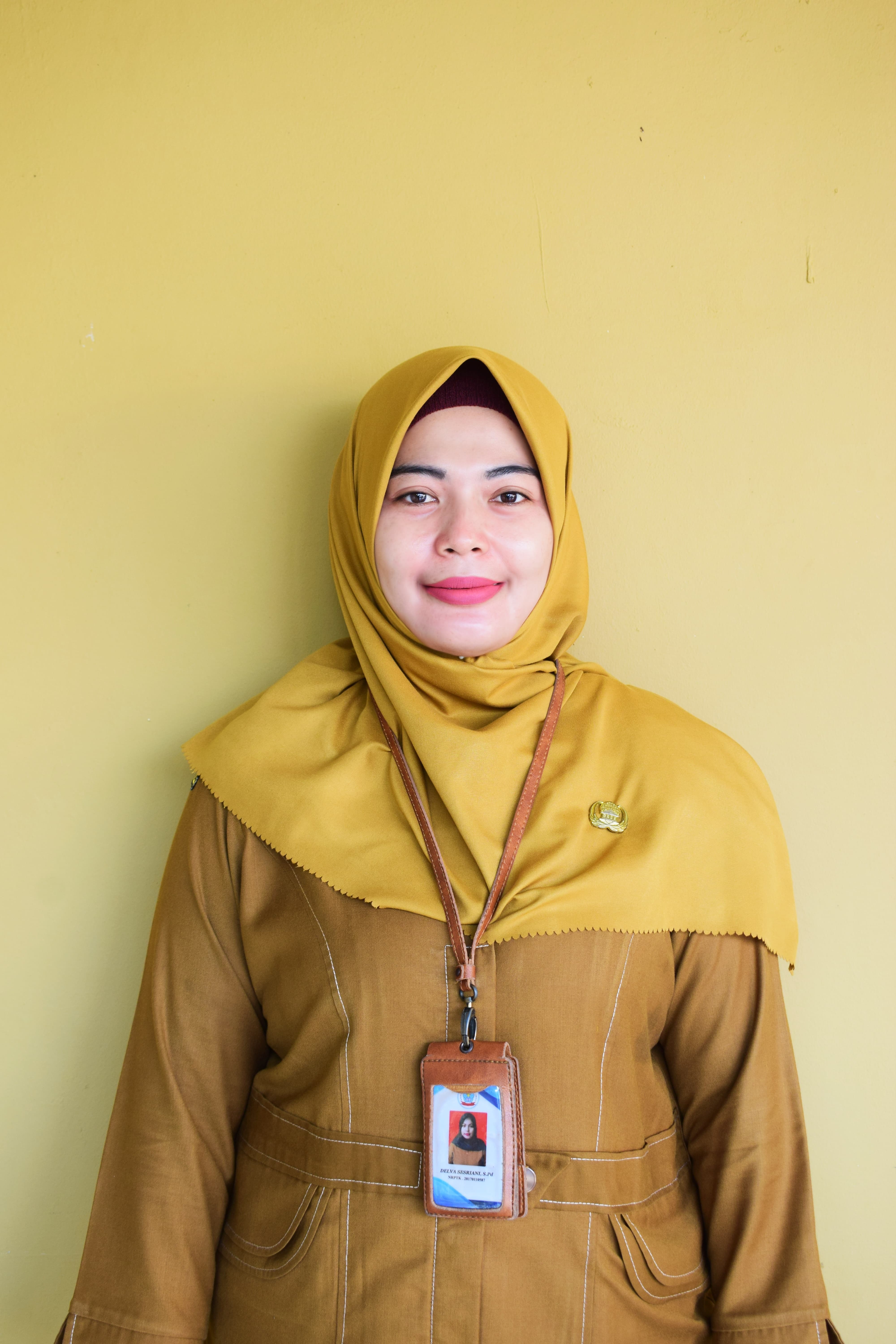 DELVA SESRIANI, S.Pd